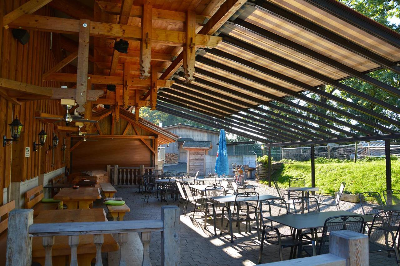 Ribelhof Bed & Breakfast Altstatten Luaran gambar